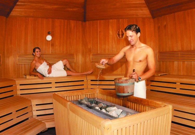 Pomysł na walentynki: Sauna