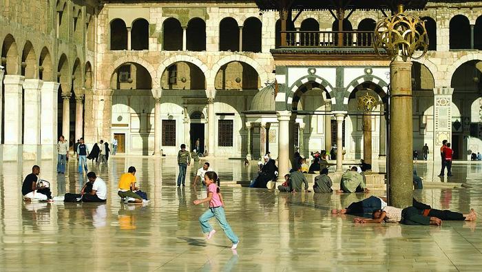 Meczet Umajjadów miał być największą świątynią islamu. Po wielu zniszczeniach i pożarach w XIX w. zo