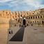 Pozostałości rzymskiego amfiteatru w El Jem. Jest to trzeci co do wielkości amfiteatr na świecie i n