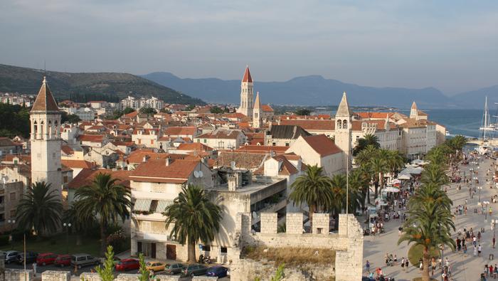 Trogir - miastem portowe na wybrzeżu Morza Adriatyckiego