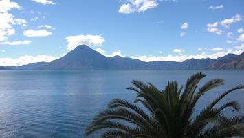 Gwatemala: La Antigua Guatemala w cieniu wulkanów