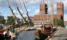 Ratusz i port w Oslo