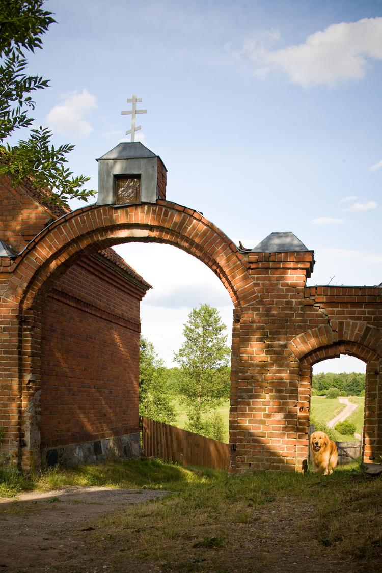 	  XIX-wieczne zabudowania klasztoru starowierow, Wojnowo 