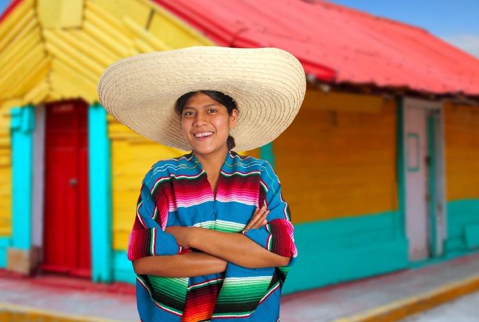 Meksykanka w hiszpańskim sombrero i poncho