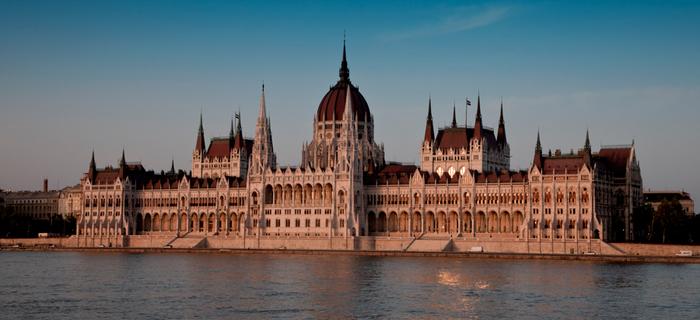 Dunaj, Parlament i Bazylika św. Stefana