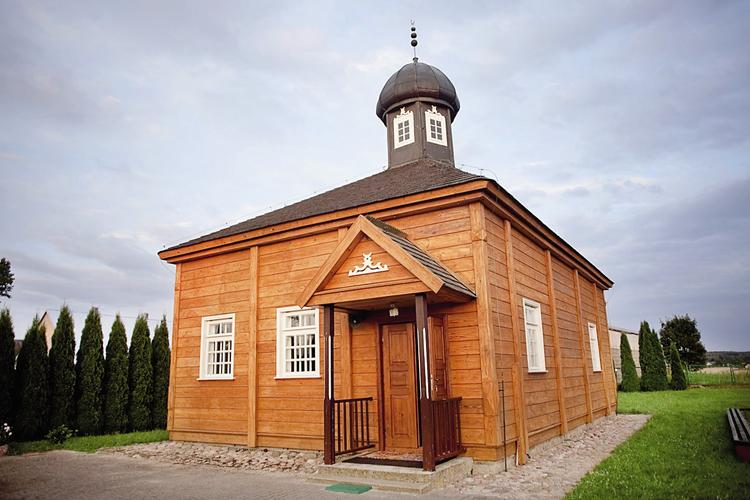 Zbudowany w XIX wieku meczet w Bohotnikach jest jedną z czterech świątyń muzułmańskich w Polsce 