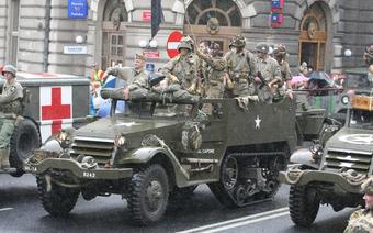 Parada militarna w Bielsku-Białej