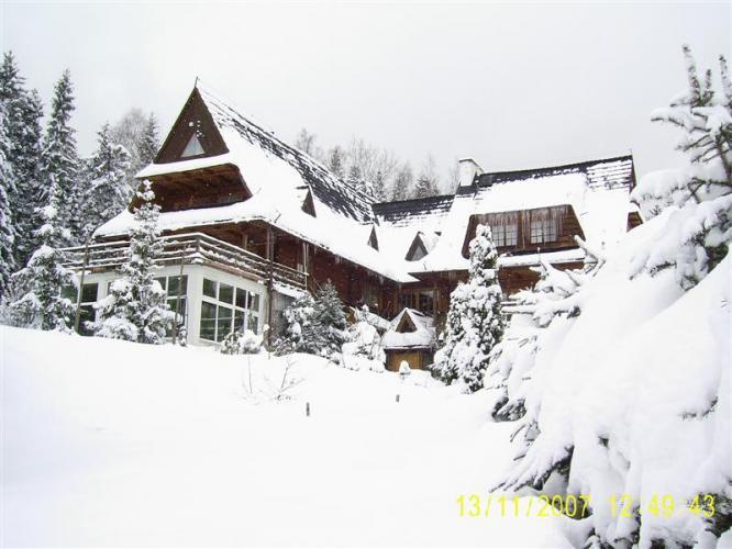 Villa Akiko zimą
