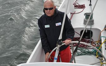 Roman Paszke na katamaranie Gemini 3