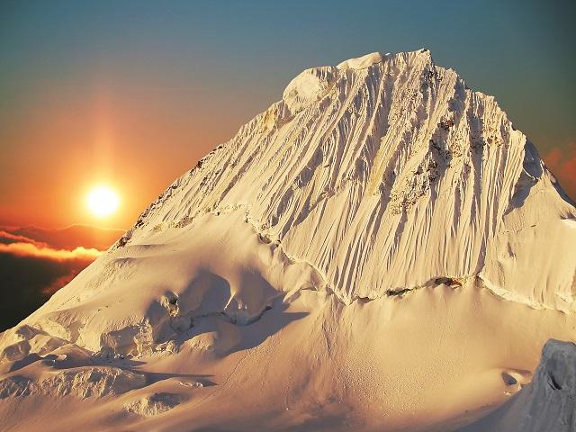 Alpamayo, 5947 m, Andy, Peru 