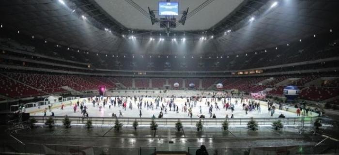 Atrakcje w Warszawie: Lodowisko na Stadionie Narodowym