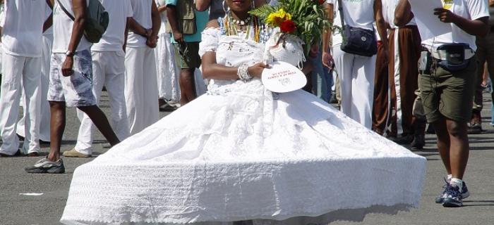  Tradycyjny strój kobiecy w Bahíi.