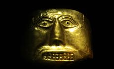 Złota maska z Muzeum Złota w Bogocie
