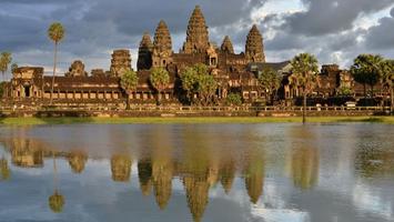 Gdzie na urlop jesienią? KAMBODŻA. Phnom Penh i Angkor Wat
