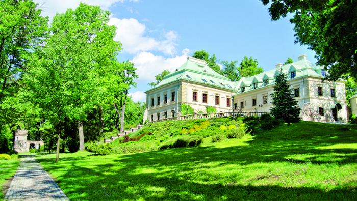 Pałace i zamki w Polsce - pałac w Chlewiskach