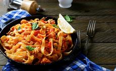 Kuchnia śródziemnomorska: spaghetti z owocami morza