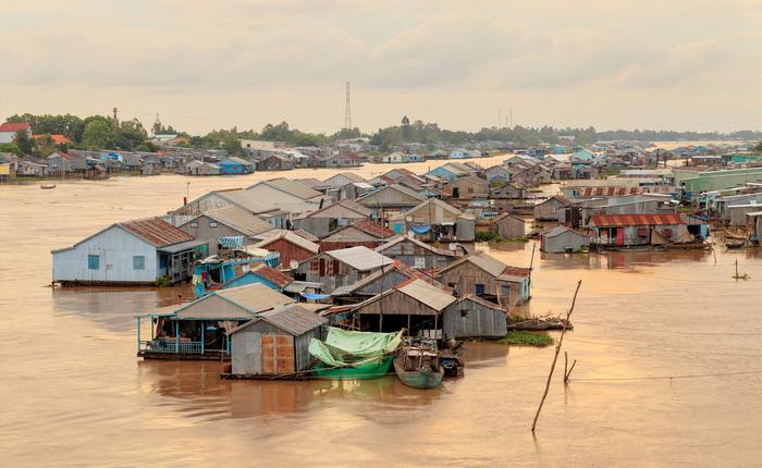Wietnam - pływająca wioska w Delcie Mekongu