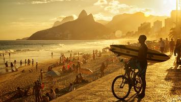 Rio de Janeiro – Copacabana vs. fawele 