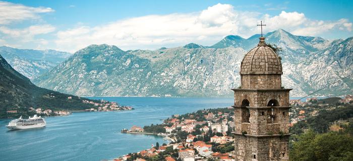 Czarnogóra, widok na Bokę Kotorską