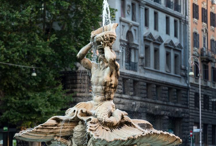 Rzym zabytki: najciekawsze fontanny