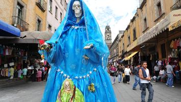 Zakazany kult Santa Muerte. Dlaczego Watykan zabronił czcić Świętą Śmierć?