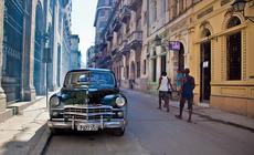 Do niedawna import aut na Kubę był zakazany – nieustannie więc restaurowano auta z lat 50.