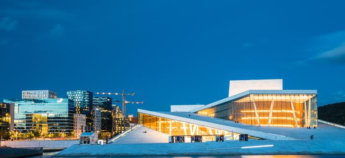 Gmach słynnej opery w Oslo