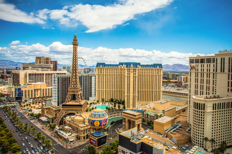 Jak wieża Eiffla znalazła się w Las Vegas?