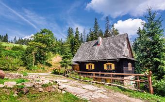 W schronisku PTTK na polanie Przysłop pod Baranią Górą mieści się Muzeum Turystyki w Beskidzie Śląskim