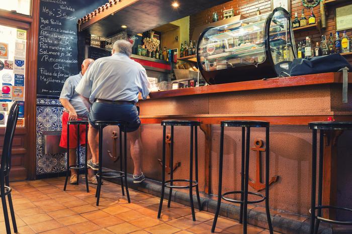 Tapas bar w Hiszpanii/zdjęcie ilustracyjne